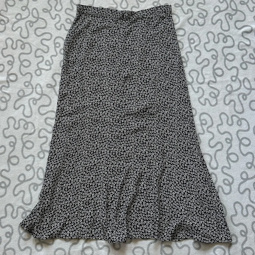 Reformation Floral Midi Skirt - Picture 3 of 6